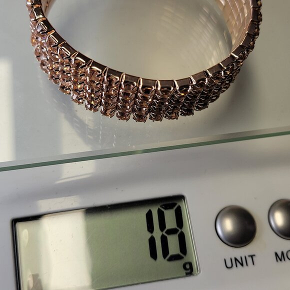 Rose Gold Stretch Bracelet- NEW! - Picture 9 of 10